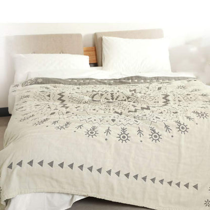 Trapunta reversibile in cotone con motivo floreale Ownkoti Chic Mandala