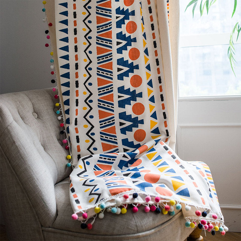 Tenda geometrica colorata Boho Ownkoti con nappa