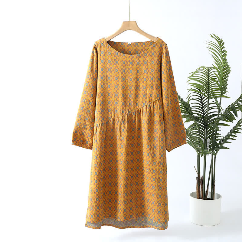 Camicia da notte in morbido cotone con scollo rotondo floreale