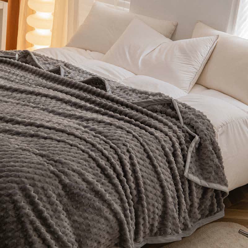 Coperta reversibile in velluto morbido tinta unita
