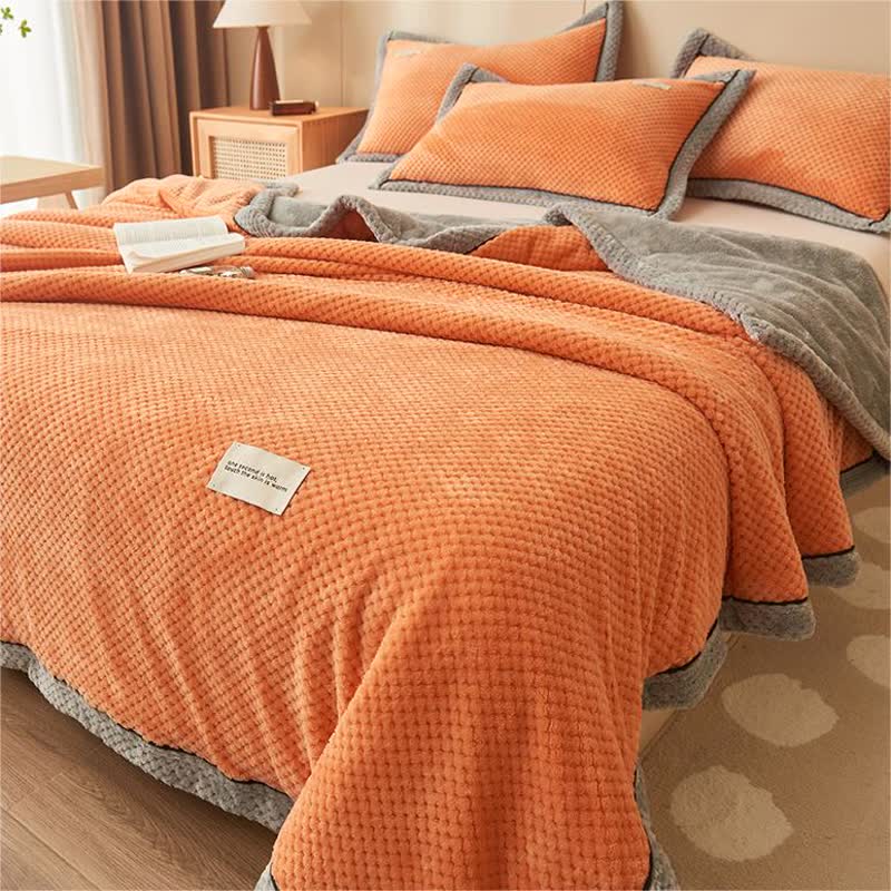 Coperta in pile morbido a tinta unita