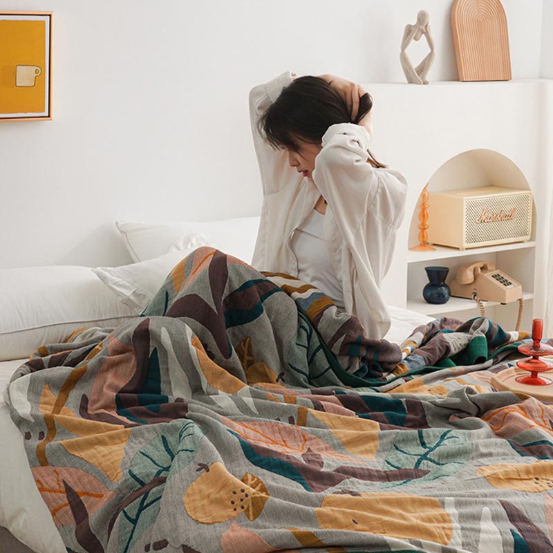 Trapunta leggera in cotone con motivo reversibile e frutta