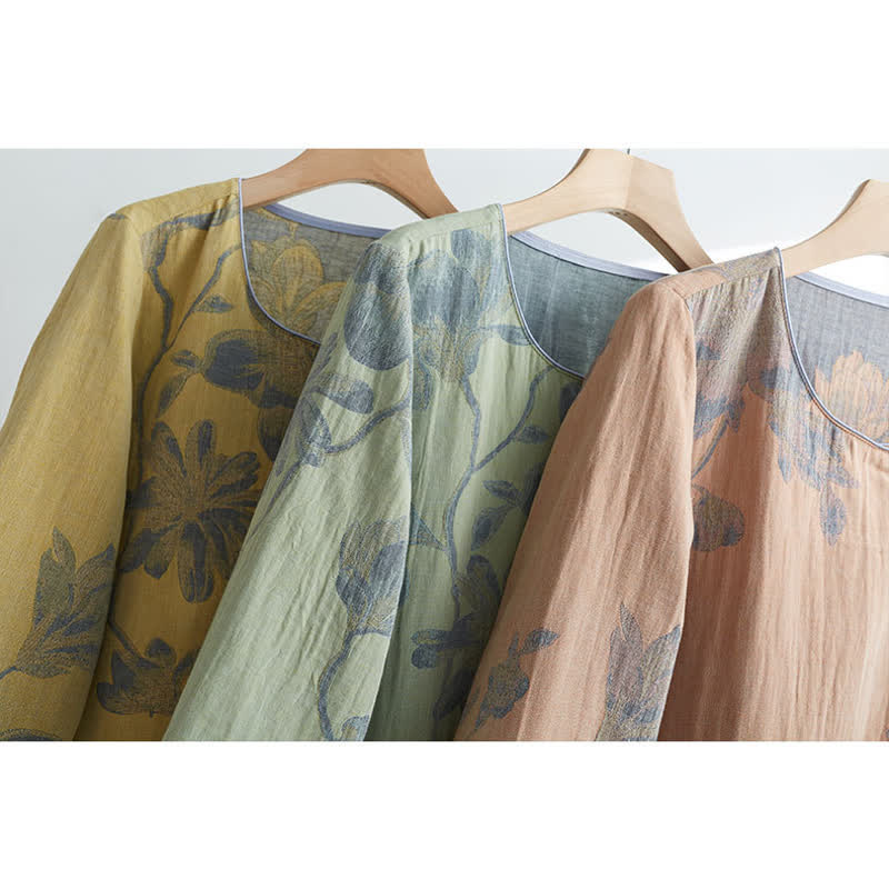 Completo da casa in cotone con scollo rotondo e stampa floreale