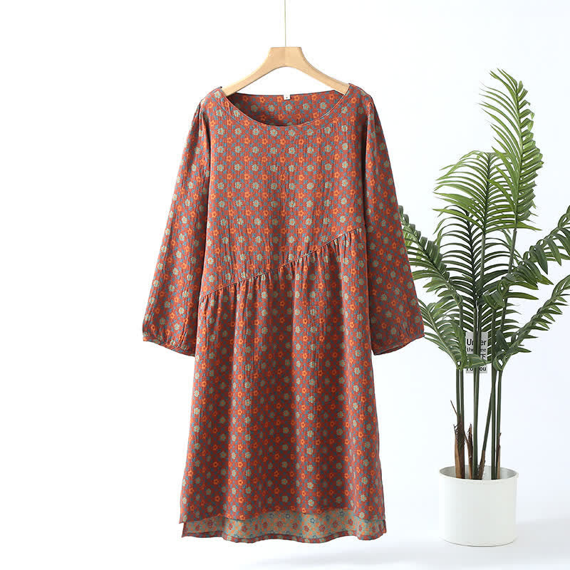 Camicia da notte in morbido cotone con scollo rotondo floreale