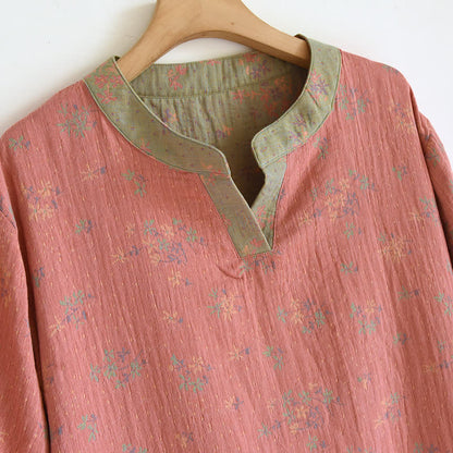 Camicia da notte in morbido cotone con scollo a V e motivo floreale naturale