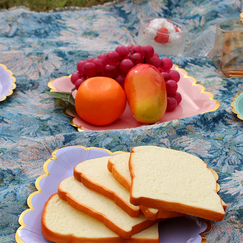 Coperta da picnic con fiori in stile dipinto a olio