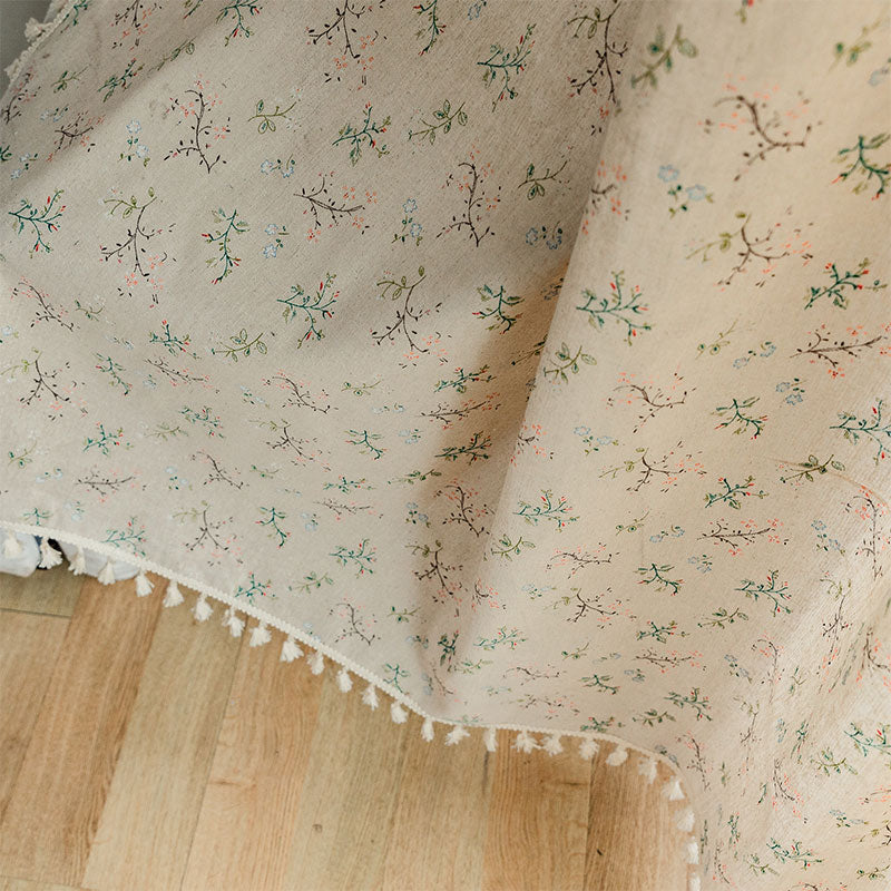 Tenda filtrante per luce floreale in stile rustico