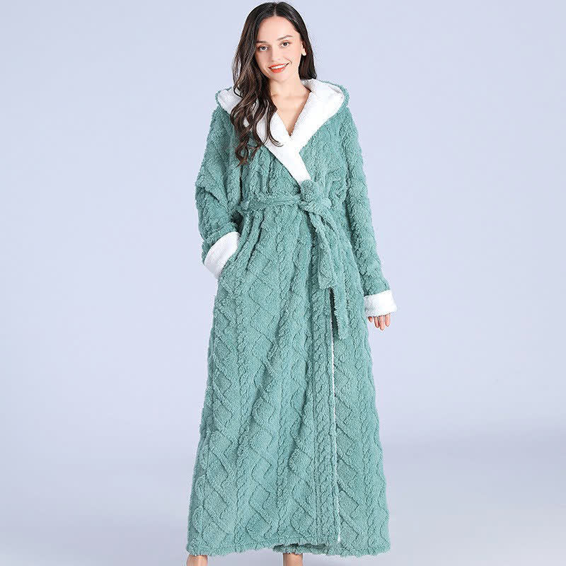 Accappatoio lungo con cappuccio in jacquard Ownkoti e cintura