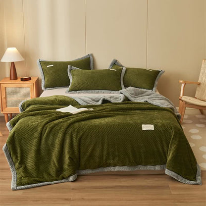 Coperta in pile morbido a tinta unita