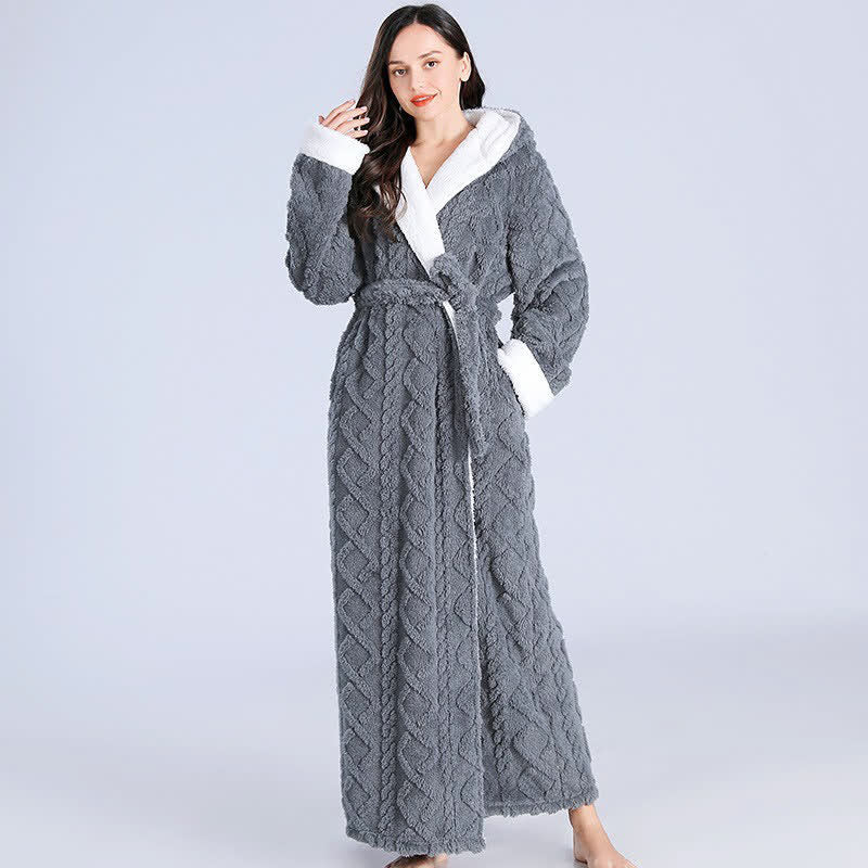 Accappatoio lungo con cappuccio in jacquard Ownkoti e cintura