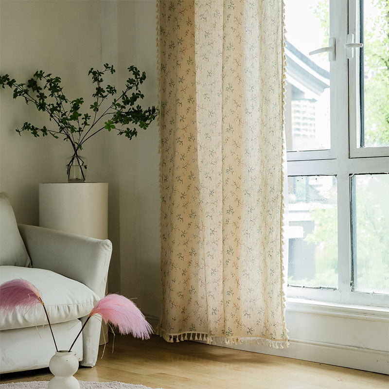 Tenda filtrante per luce floreale in stile rustico