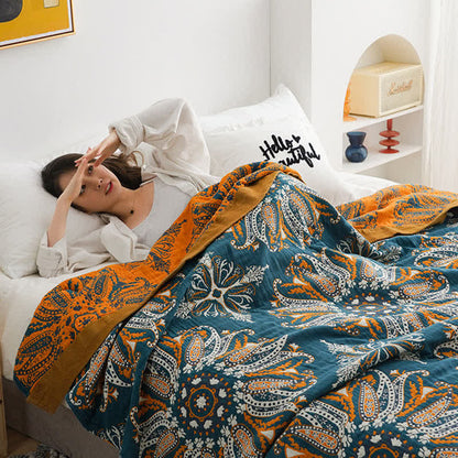 Coperta reversibile trapuntata in garza di cotone a fiori