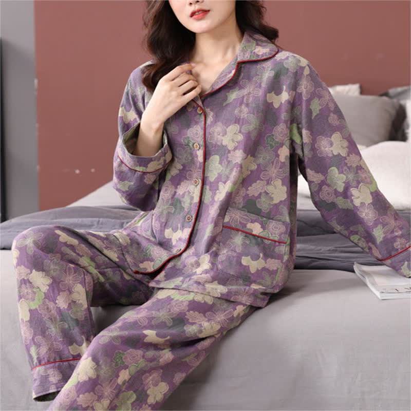 Pigiama in cotone con bottoni e stampa floreale jacquard