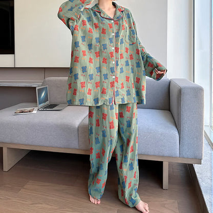 Completo da casa con revers in cotone con orsetto taglie forti