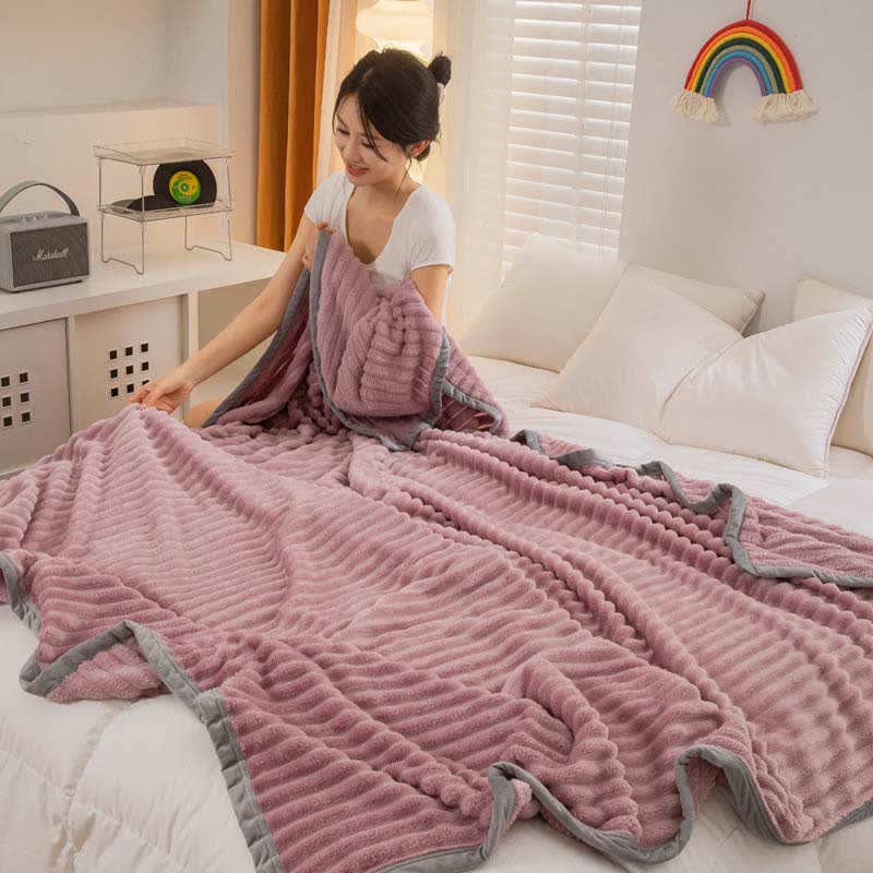 Coperta reversibile in velluto morbido tinta unita