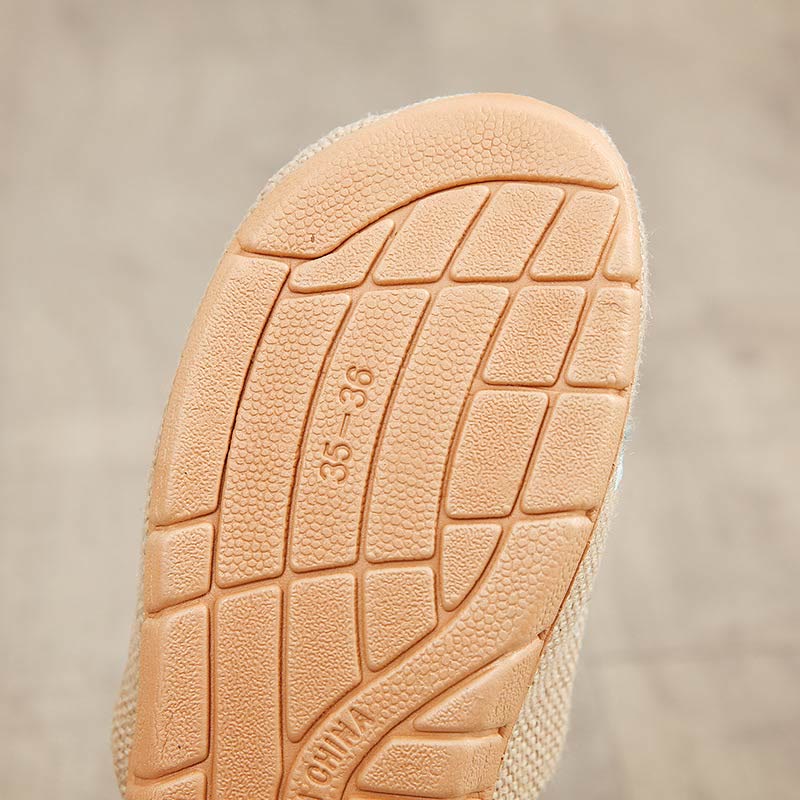 Comode pantofole in lino ricamate Plum Bossom
