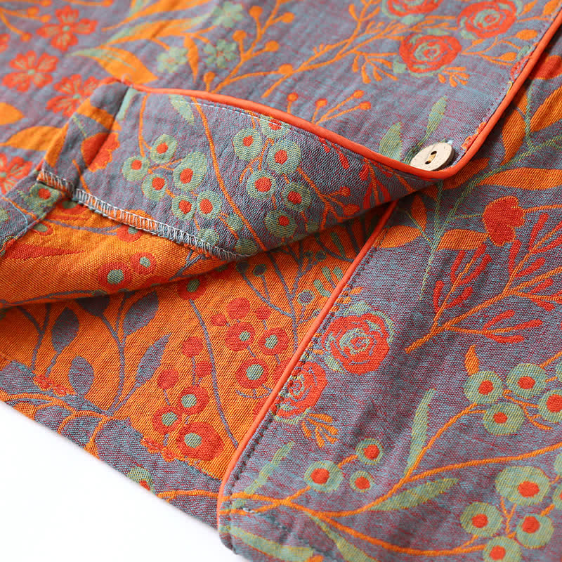 Completo da casa con risvolto in cotone con foglie vintage