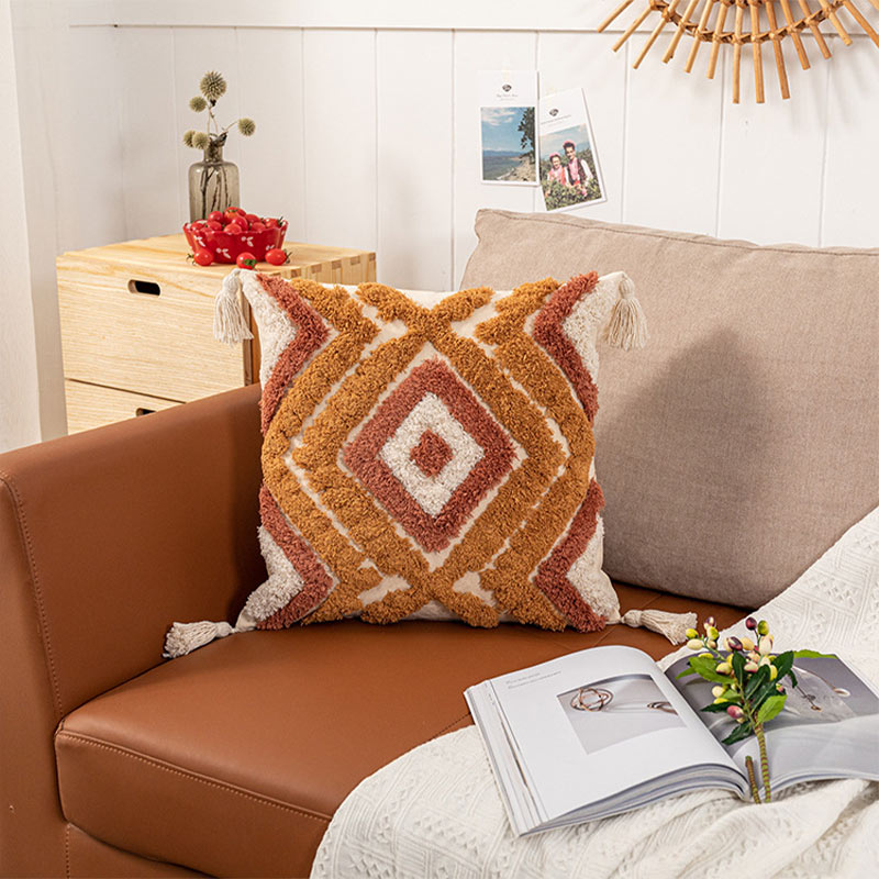 Copricuscino Ownkoti in jacquard marocchino con nappe