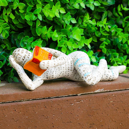 Statua della donna pensatrice che legge, decorazione per libreria