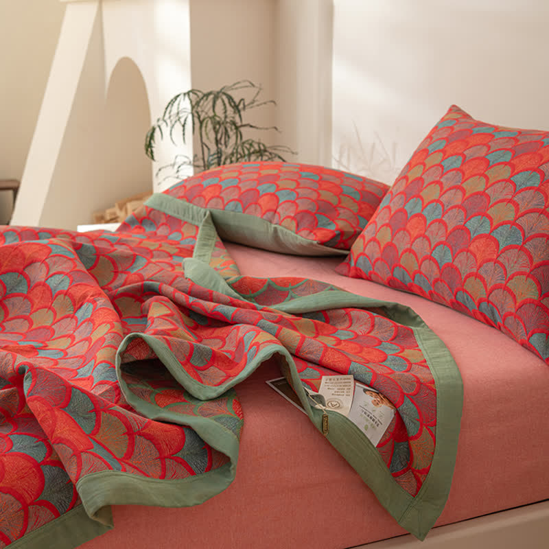 Trapunta reversibile in cotone con motivo a squame di pesce Brightful