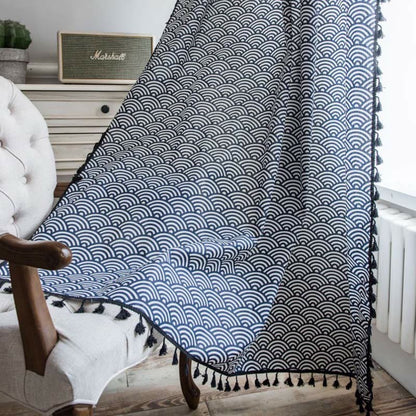 Tenda semi-oscurante con nappa a squame di pesce