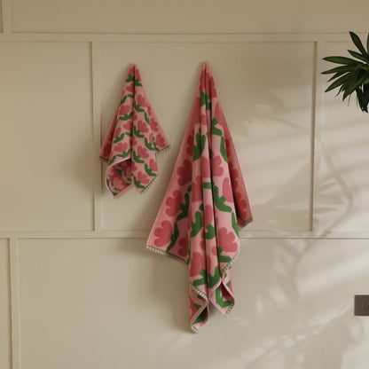 Asciugamano da bagno in cotone morbido con grazioso tulipano