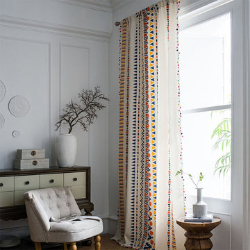 Tenda geometrica colorata Boho Ownkoti con nappa