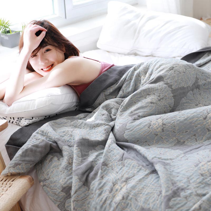 Trapunta reversibile leggera in cotone Peony