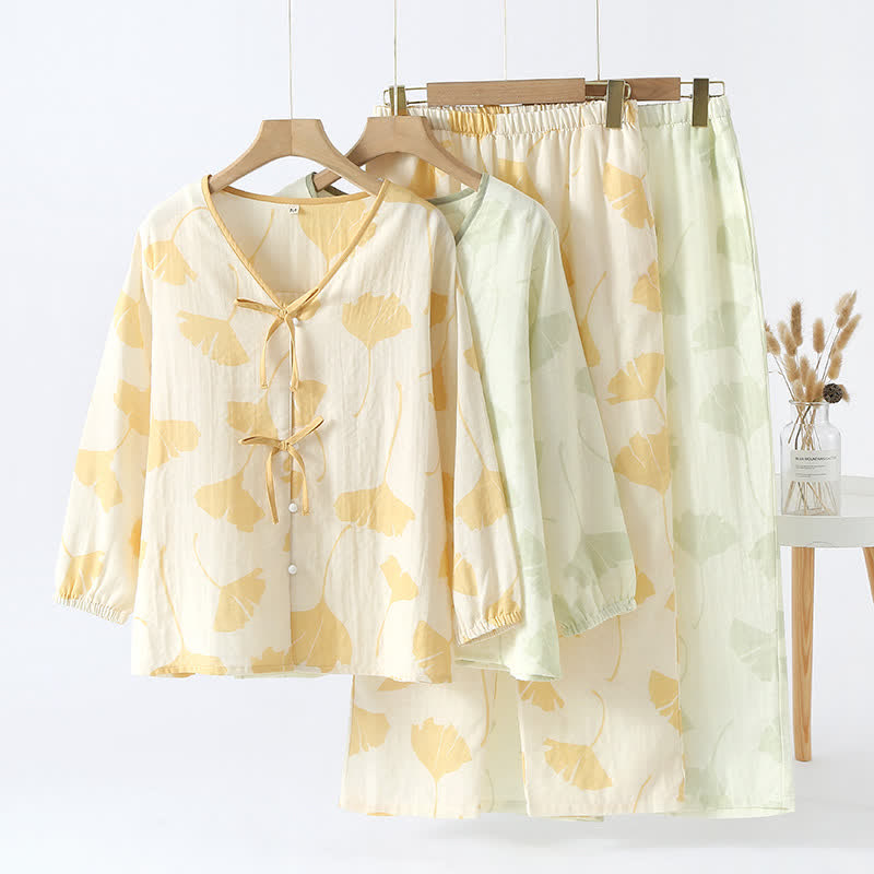 Completo da casa in cotone con fiocco e foglie di ginkgo