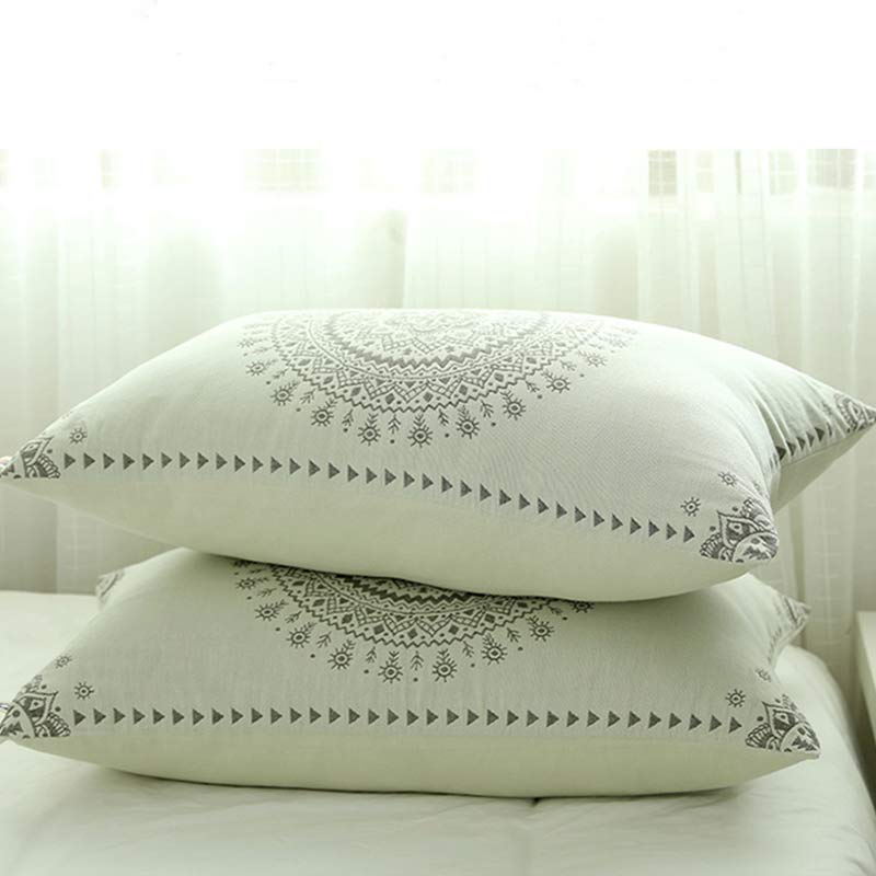 Federe per cuscino in cotone con mandala e bottoni (2 pezzi)