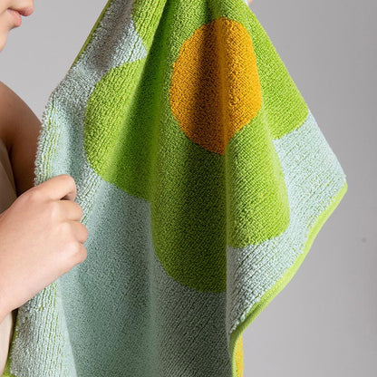 Asciugamano traspirante in cotone colorblock con motivo floreale